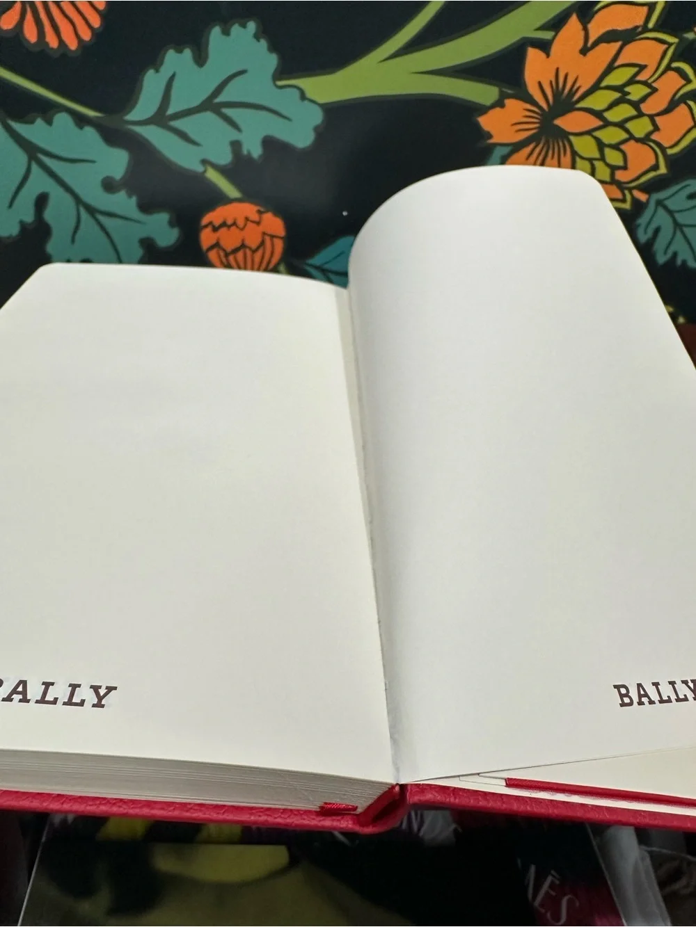 Bally Switzerland Red Leather Organizer Planner Datebook Notebook Snap Closure